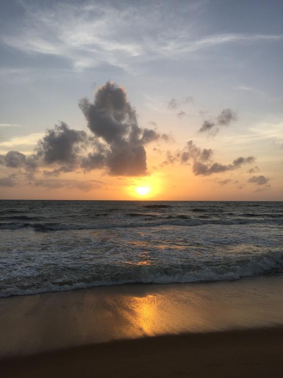 Bolonghes Homestay Negombo Luaran gambar