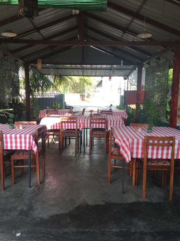 Bolonghes Homestay Negombo Luaran gambar